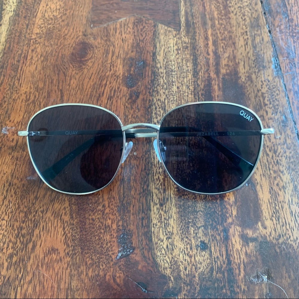 Quay Jezebel Sunglasses